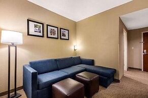 Comfort Suites Manchester