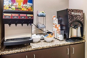 Comfort Suites Manchester