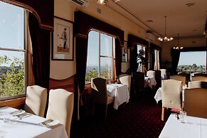 Mountain Heritage Hotel