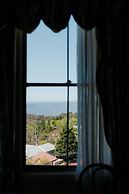 Mountain Heritage Hotel