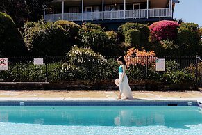 Mountain Heritage Hotel