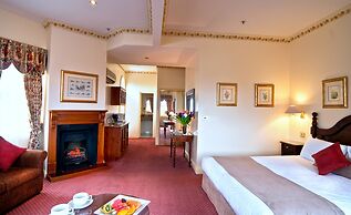 Mountain Heritage Hotel