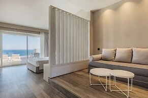 Alexandra Beach Resort & Spa