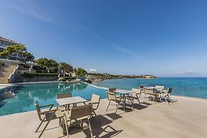 Alexandra Beach Resort & Spa