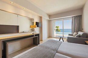 Alexandra Beach Resort & Spa