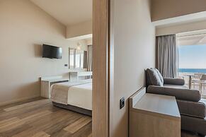 Alexandra Beach Resort & Spa