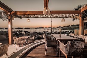 Alexandra Beach Resort & Spa