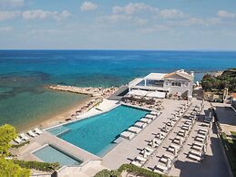Alexandra Beach Resort & Spa