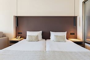Alexandra Beach Resort & Spa