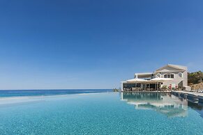 Alexandra Beach Resort & Spa