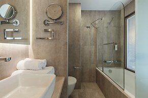 Alexandra Beach Resort & Spa