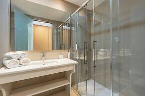 Alexandra Beach Resort & Spa