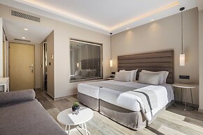 Alexandra Beach Resort & Spa