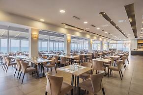Alexandra Beach Resort & Spa