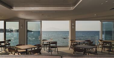 Alexandra Beach Resort & Spa