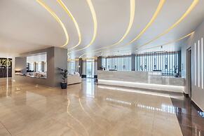 Alexandra Beach Resort & Spa