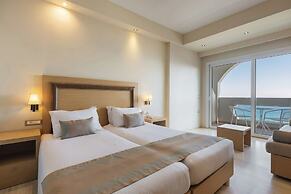 Alexandra Beach Resort & Spa