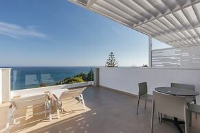 Alexandra Beach Resort & Spa