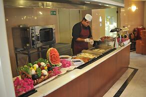 Hydramis Palace Beach Resort