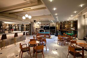 Hydramis Palace Beach Resort