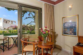 Hydramis Palace Beach Resort