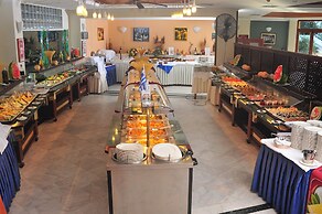 Hydramis Palace Beach Resort