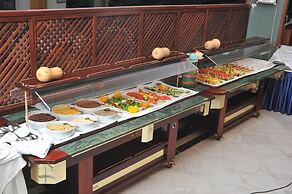 Hydramis Palace Beach Resort