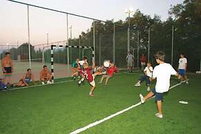 Hydramis Palace Beach Resort