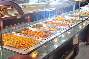 Hydramis Palace Beach Resort