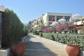 Hydramis Palace Beach Resort