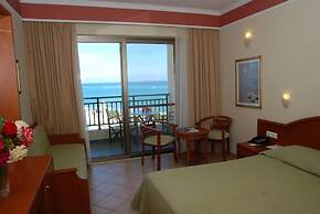 Hydramis Palace Beach Resort