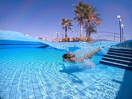 Hydramis Palace Beach Resort