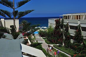 Hydramis Palace Beach Resort