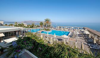 Hydramis Palace Beach Resort