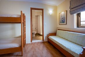 Hydramis Palace Beach Resort