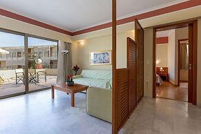 Hydramis Palace Beach Resort