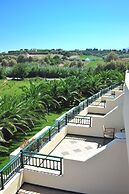 Hydramis Palace Beach Resort