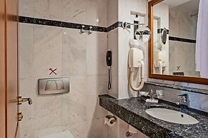 Hydramis Palace Beach Resort