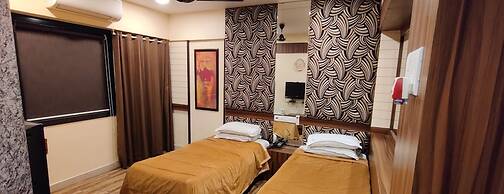 Hotel Metro Palace