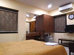Hotel Metro Palace
