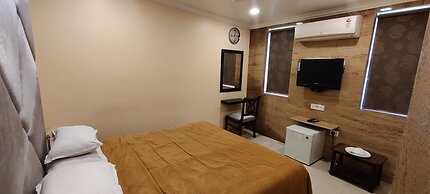Hotel Metro Palace