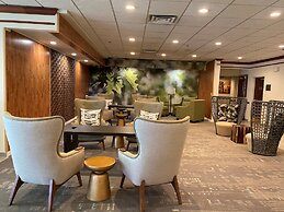 Medallion Inn & Suites