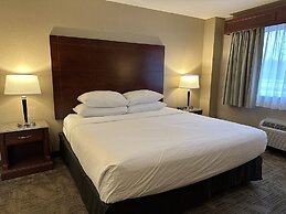 Medallion Inn & Suites