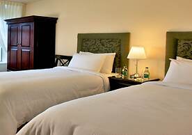 Walter Raleigh Hotel