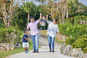 Royal View Hotel Churaumi