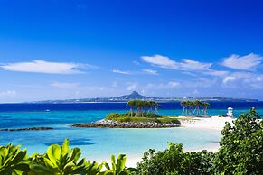 Royal View Hotel Churaumi