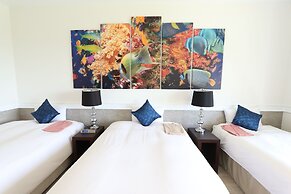 Royal View Hotel Churaumi