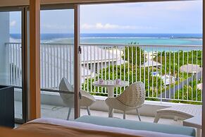 Royal View Hotel Churaumi