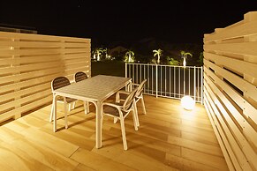 Royal View Hotel Churaumi