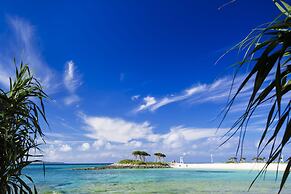 Royal View Hotel Churaumi